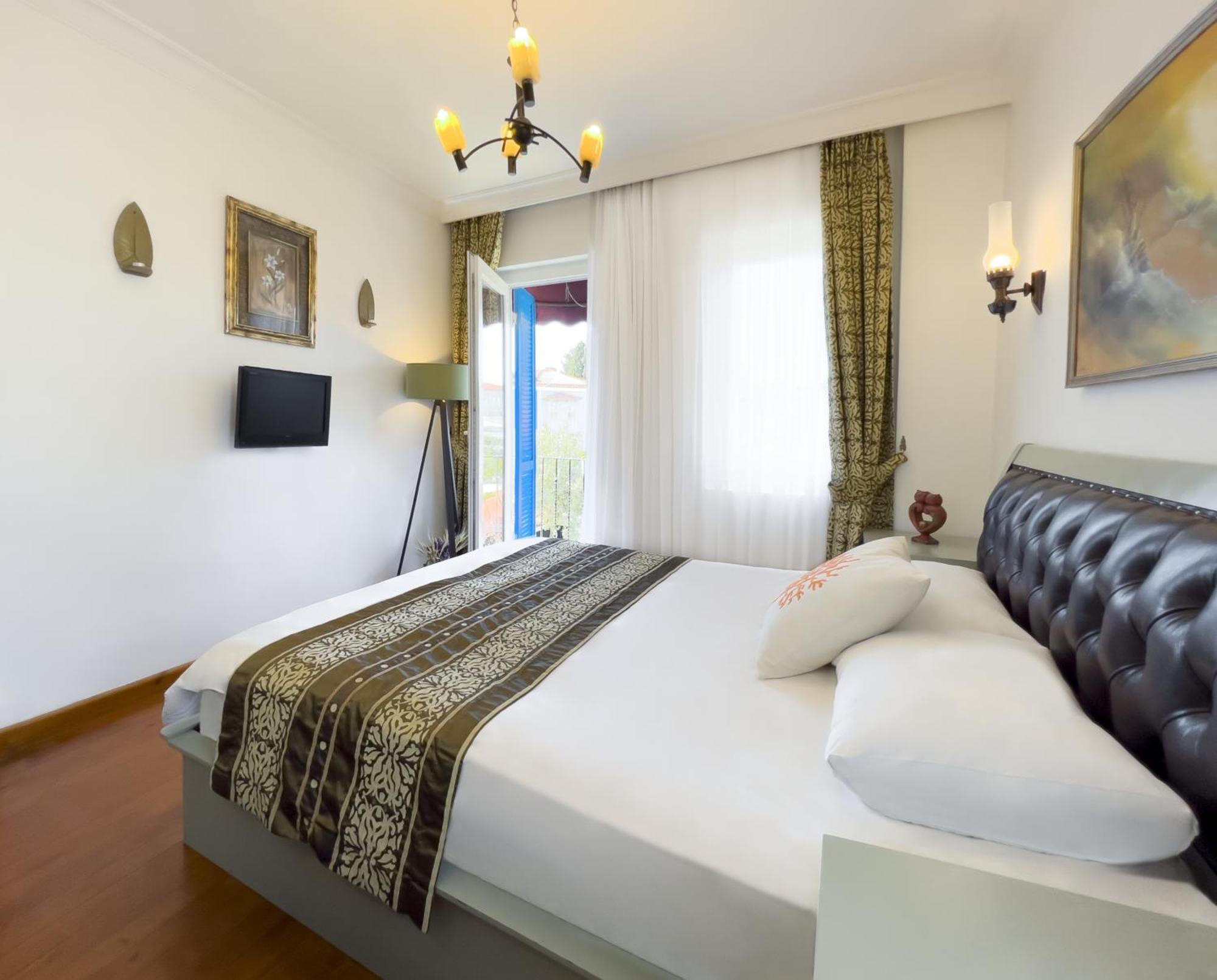 Otel Kayezta 2*